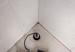 固阳卫生间漏水维修之 loft 夹层储藏室毗邻暗管渗水哪家好，推荐诚匠小爱修缮